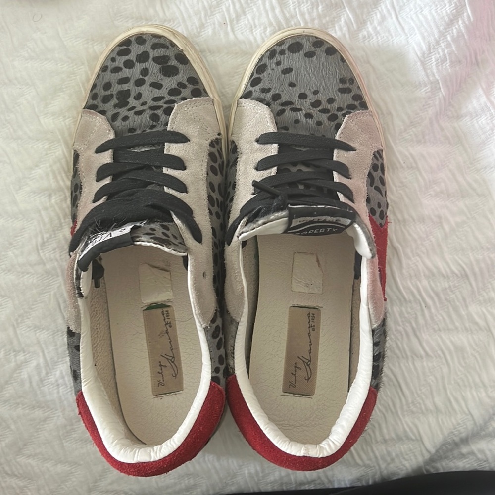 Vintage Havana sneakers!!